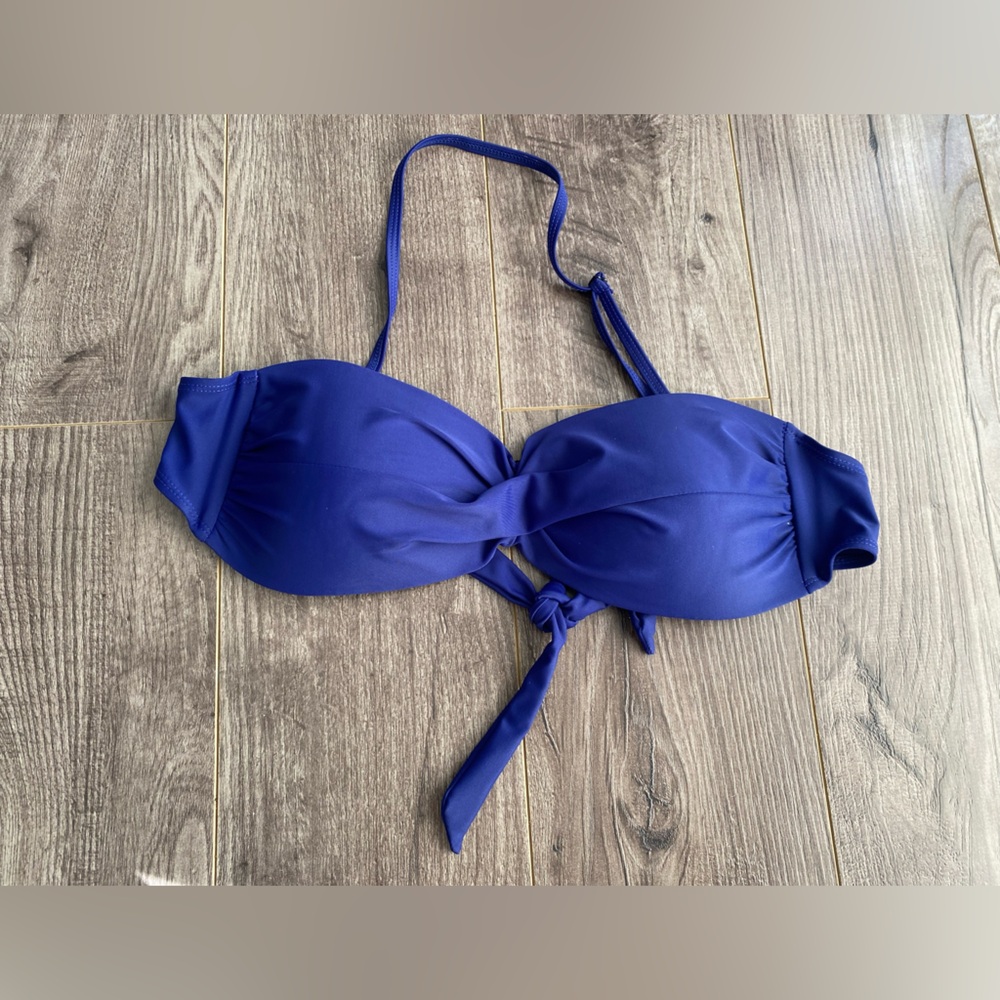 3/$15 NWOT blue padded bandeau twist bikini top with removable halter strap